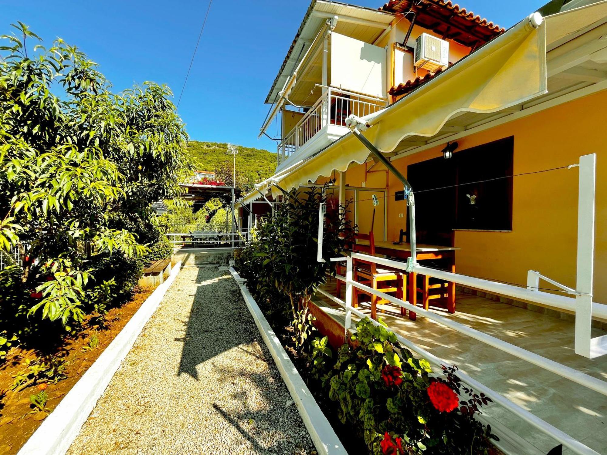 Garden Rooms Химар Екстериор снимка