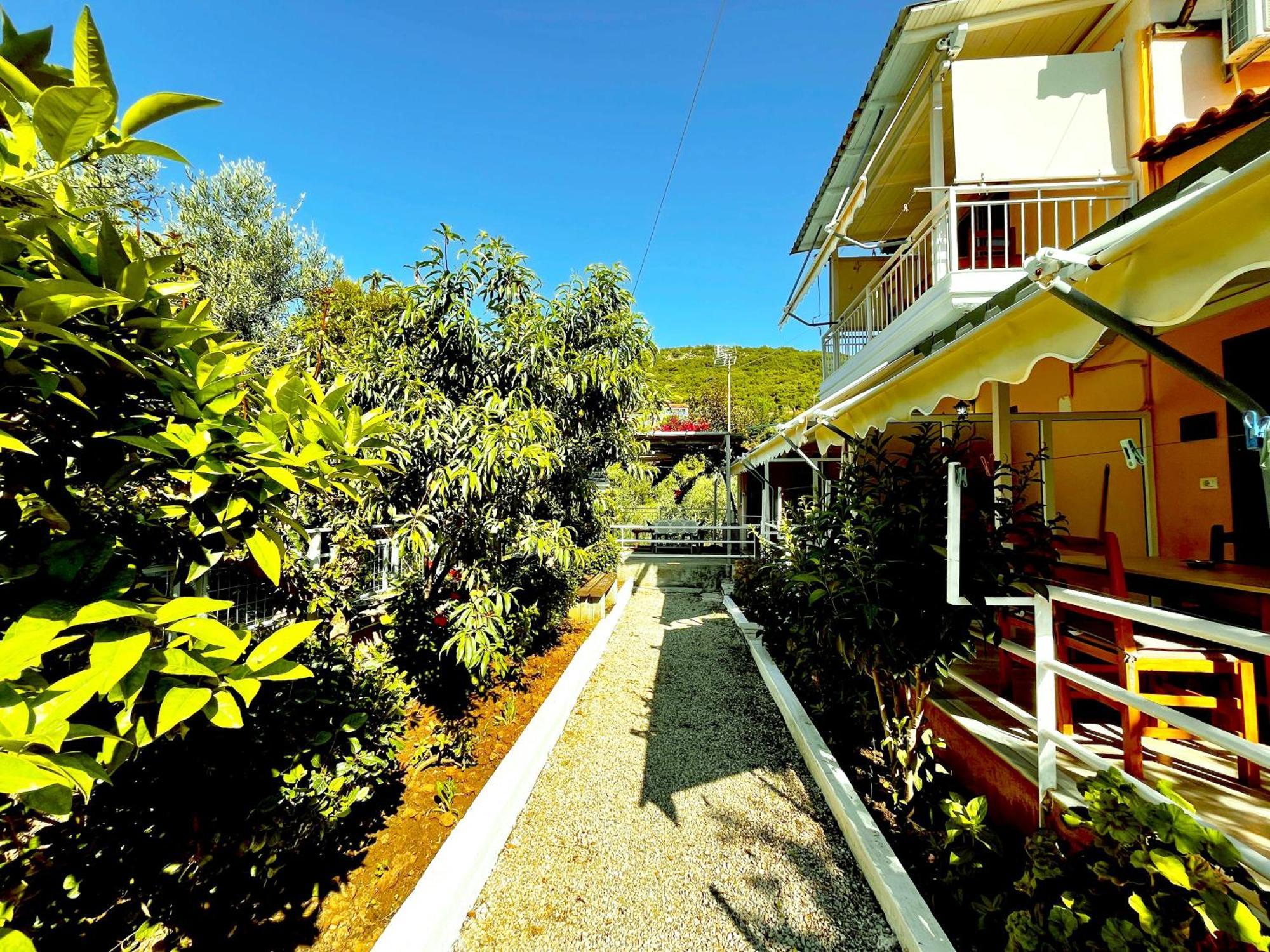 Garden Rooms Химар Екстериор снимка