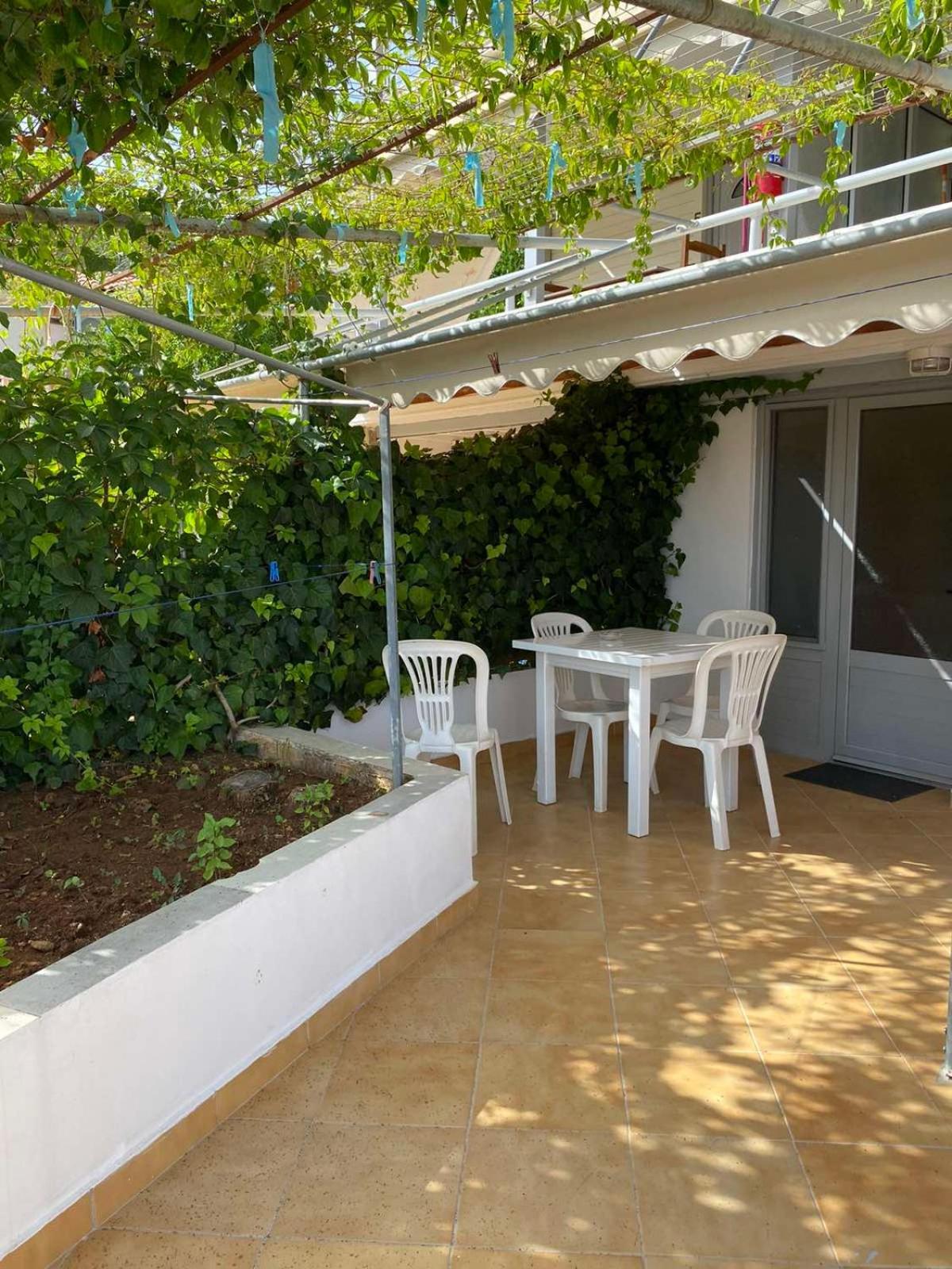 Garden Rooms Химар Екстериор снимка